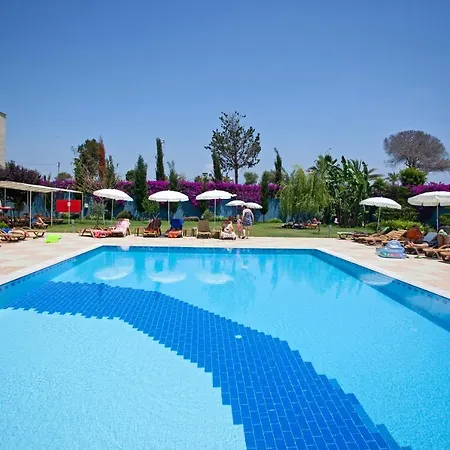 Titan Select Ultra Hotel Konaklı