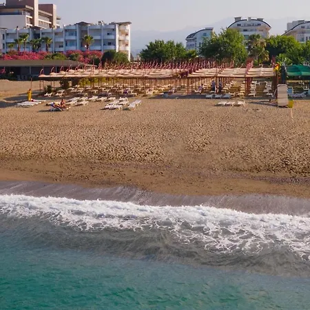 Hotel Titan Select Ultra