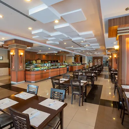 Titan Select Ultra Konaklı